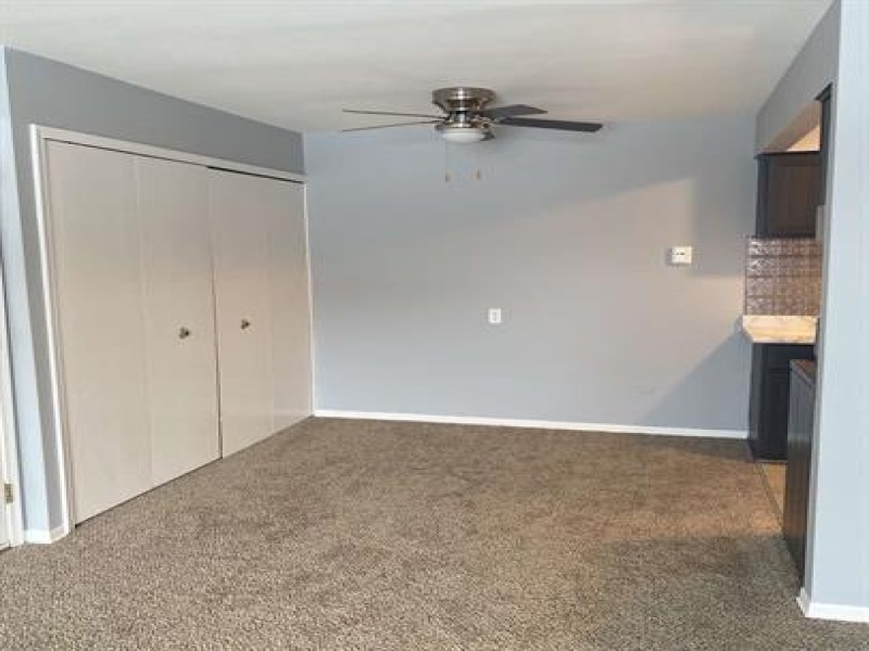 135 North River Road - A303 Mount Clemens, MI 4804, Mount Clemens, Michigan 48043, 1 Bedroom Bedrooms, ,1 BathroomBathrooms,Apartment,RIVER NORTH VILLAGE,135 North River Road - A303 Mount Clemens, MI 4804,1,2001