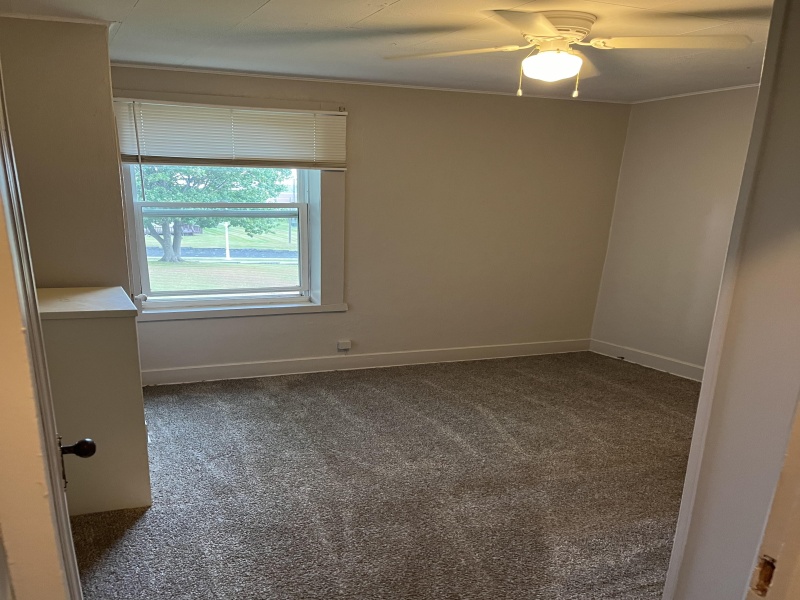 1720 military, Port Huron, Michigan 48060, 1 Bedroom Bedrooms, ,1 BathroomBathrooms,Apartment,Berkshire ,1720 military ,2,2031