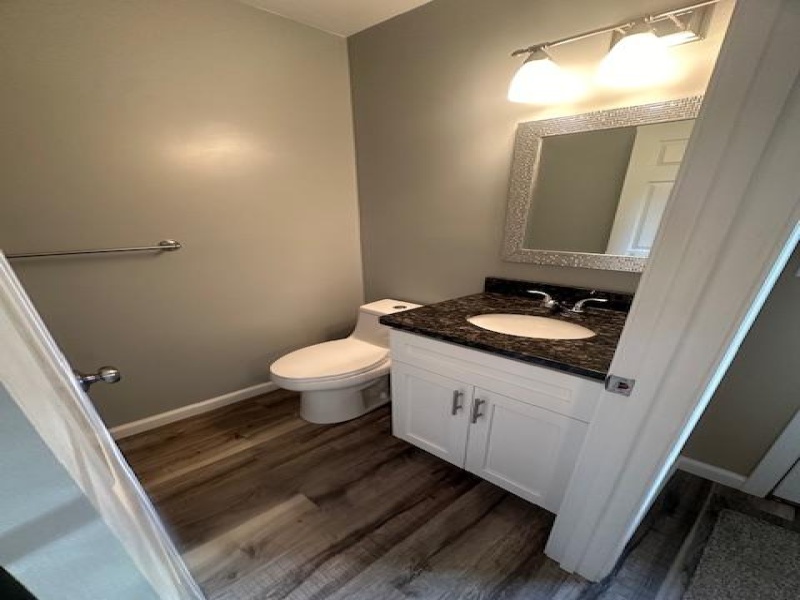 Holland Park Lane, Port Huron, Michigan 48060, 2 Bedrooms Bedrooms, ,1 BathroomBathrooms,Condo,Holland Park Lane,2063