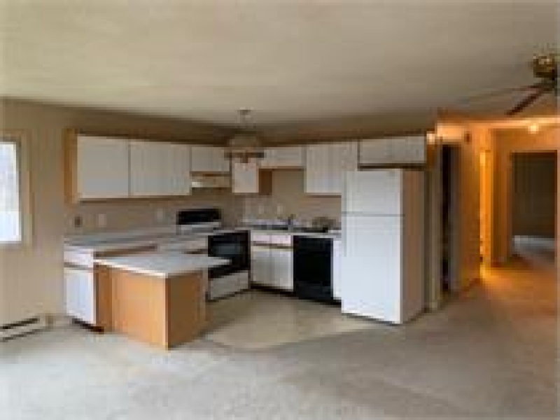 5586 Lapeer Road, Kimball, Michigan 48074, 1 Bedroom Bedrooms, ,1 BathroomBathrooms,Apartment,C-2,5586 Lapeer Road,2066