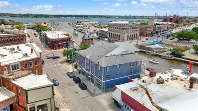 Lofts on Quay, Port Huron, Michigan 48060, ,1 BathroomBathrooms,Apartment,Boat Dock 3,Lofts on Quay,2096