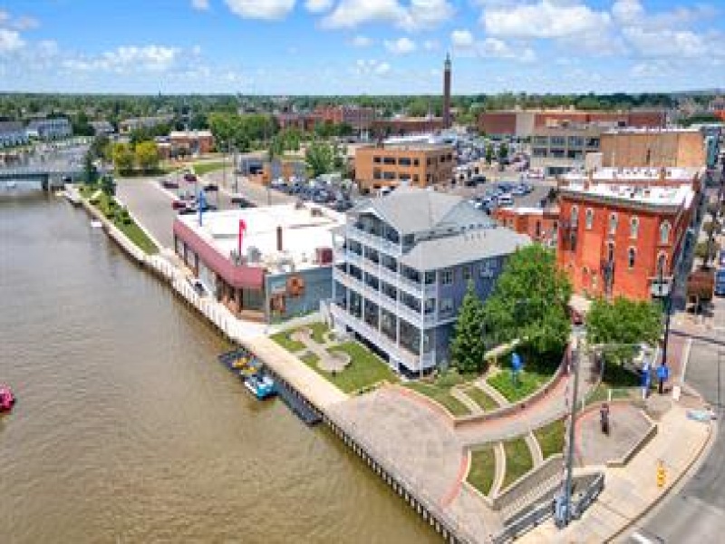 Lofts on Quay, Port Huron, Michigan 48060, ,1 BathroomBathrooms,Apartment,Boat Dock 3,Lofts on Quay,2096