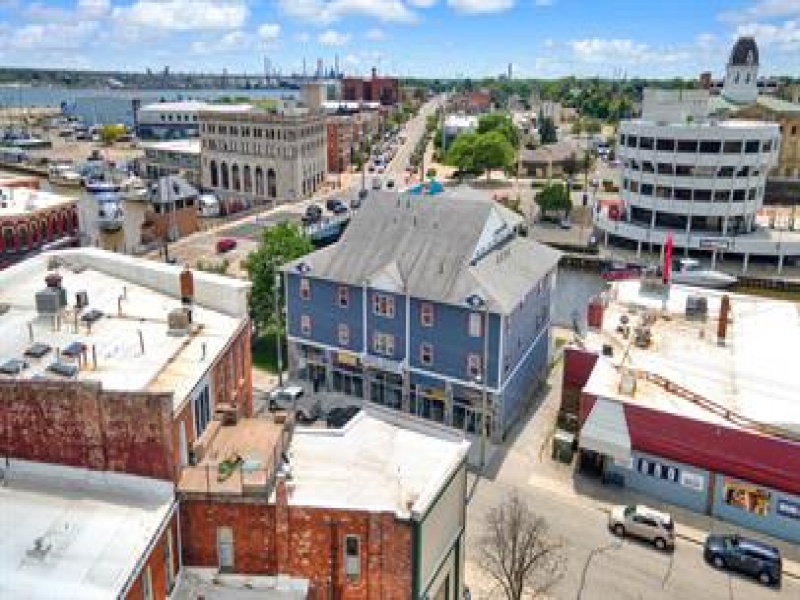 Lofts on Quay, Port Huron, Michigan 48060, ,1 BathroomBathrooms,Apartment,Boat Dock 3,Lofts on Quay,2096