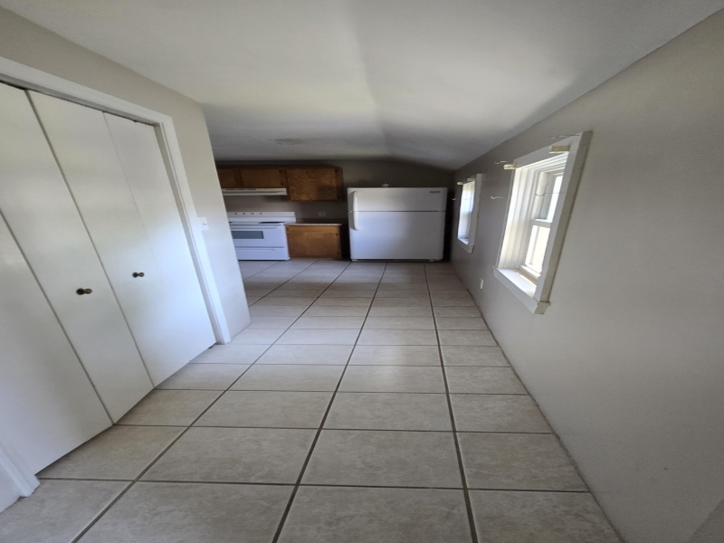 1318 6th St. #2, Port Huron, Michigan 48060, 2 Bedrooms Bedrooms, ,1 BathroomBathrooms,Apartment,1318 6th St. #2,2,2103