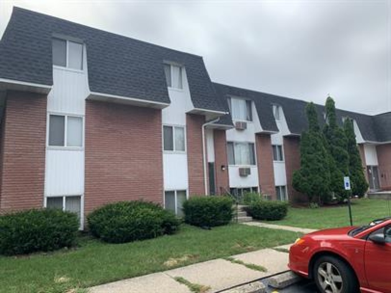 135 North River Road, Mount Clemens, Michigan 48043, 1 Bedroom Bedrooms, ,1 BathroomBathrooms,Apartment,A305,135 North River Road,2134