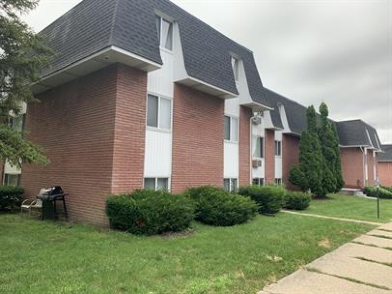 135 North River Road, Mount Clemens, Michigan 48043, 1 Bedroom Bedrooms, ,1 BathroomBathrooms,Apartment,A305,135 North River Road,2134