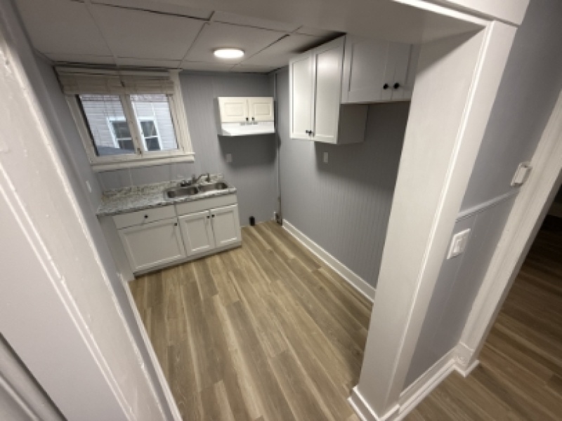2121 7th Street, Port Huron, Michigan 48060, 1 Bedroom Bedrooms, ,1 BathroomBathrooms,Apartment,3,2121 7th Street,2146