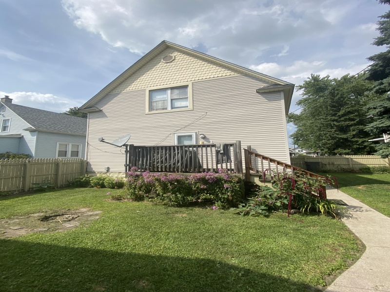 1806 Griswold, Port Huron, Michigan 48060, 3 Bedrooms Bedrooms, ,1 BathroomBathrooms,House,1806 Griswold ,2,2160