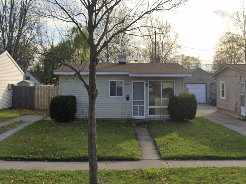 2604 Locust, Port Huron, Michigan 48060, 2 Bedrooms Bedrooms, ,1 BathroomBathrooms,House,2604 Locust,2196