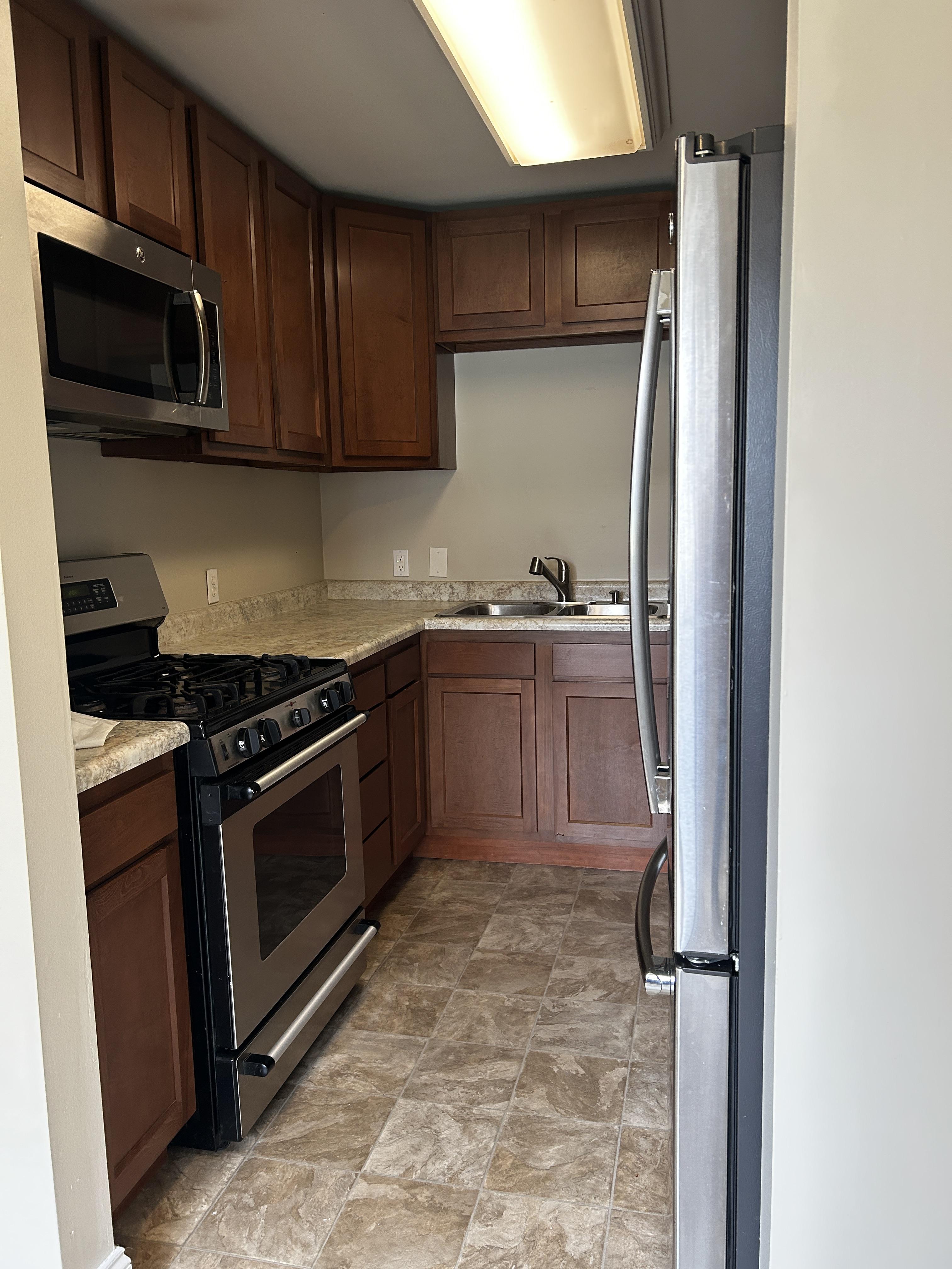1423 Devonshire Lane, Port Huron, Michigan 48060, 2 Bedrooms Bedrooms, ,2 BathroomsBathrooms,Duplex,1423 Devonshire Lane,1,2300