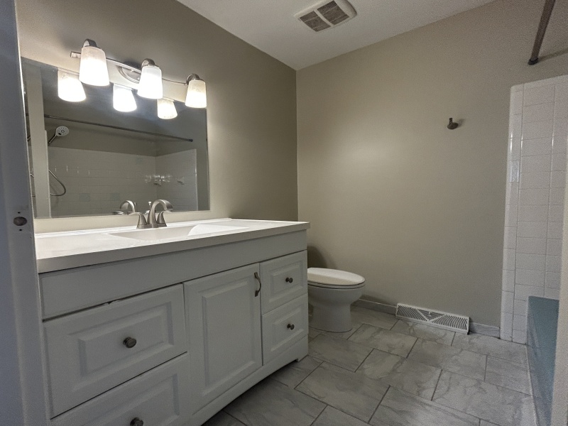 1423 Devonshire Lane, Port Huron, Michigan 48060, 2 Bedrooms Bedrooms, ,2 BathroomsBathrooms,Duplex,1423 Devonshire Lane,1,2300