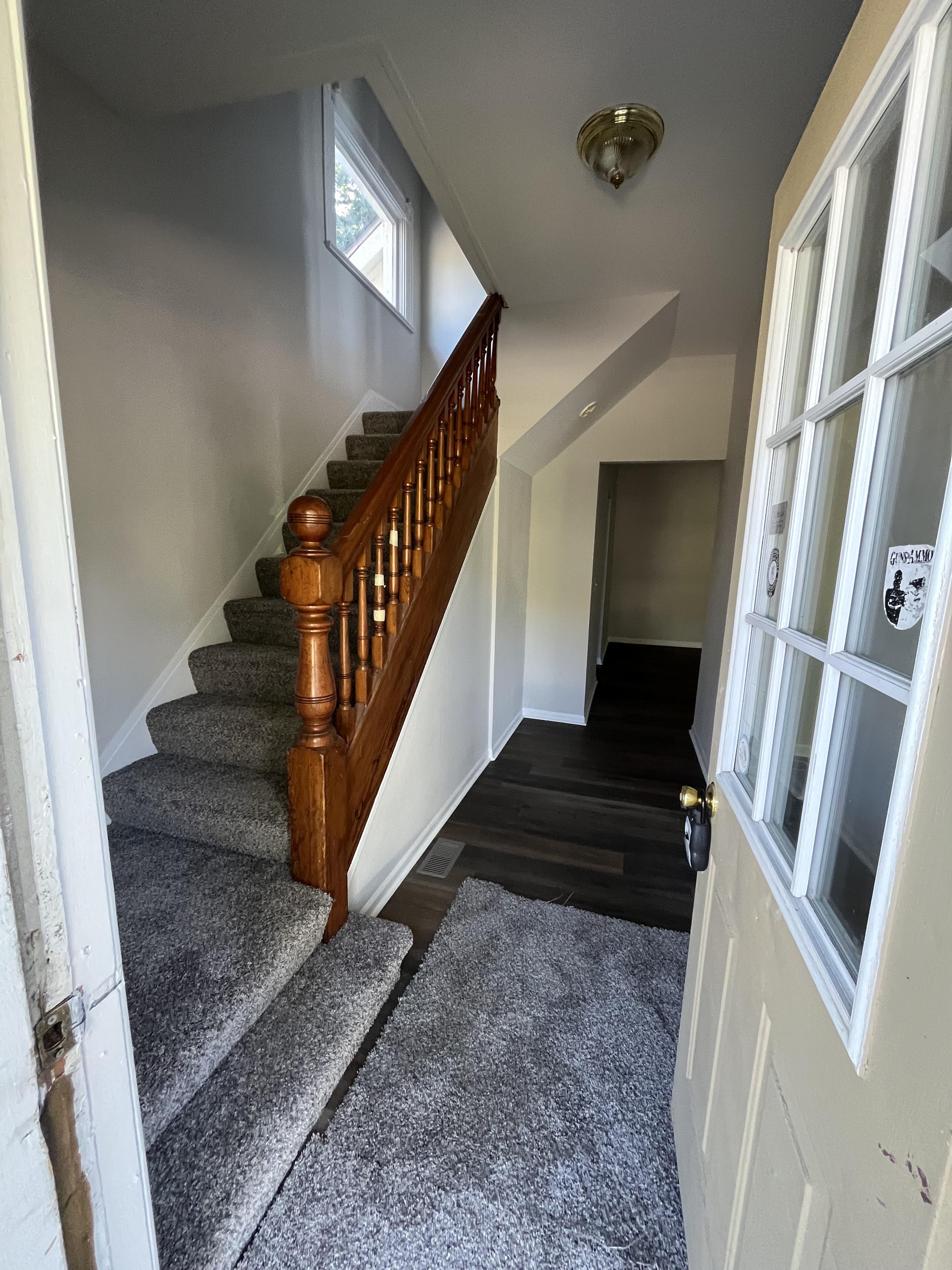 2114 Stone Street, Port Huron, Michigan 48060, 2 Bedrooms Bedrooms, ,1 BathroomBathrooms,Apartment,2114 Stone Street,2314