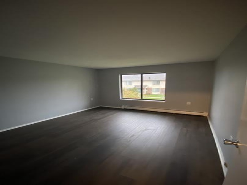 204 2nd Street, Yale, Michigan 48097, 1 Bedroom Bedrooms, ,1 BathroomBathrooms,Apartment,204-1,204 2nd Street,2326