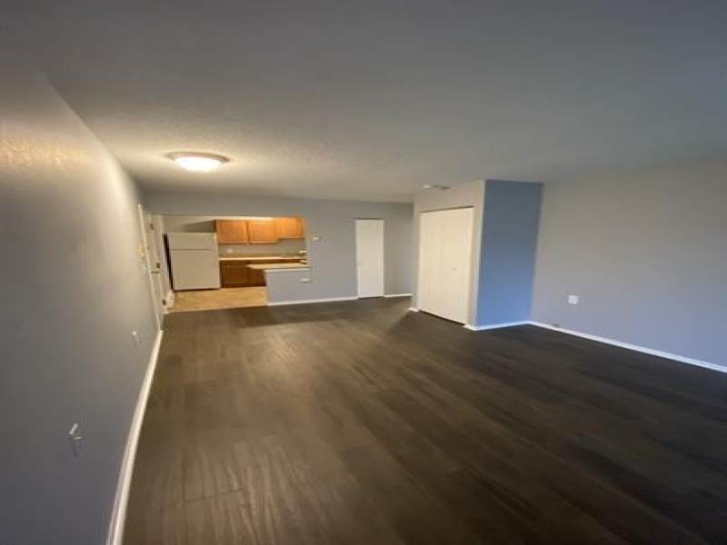 204 2nd Street, Yale, Michigan 48097, 1 Bedroom Bedrooms, ,1 BathroomBathrooms,Apartment,204-1,204 2nd Street,2326