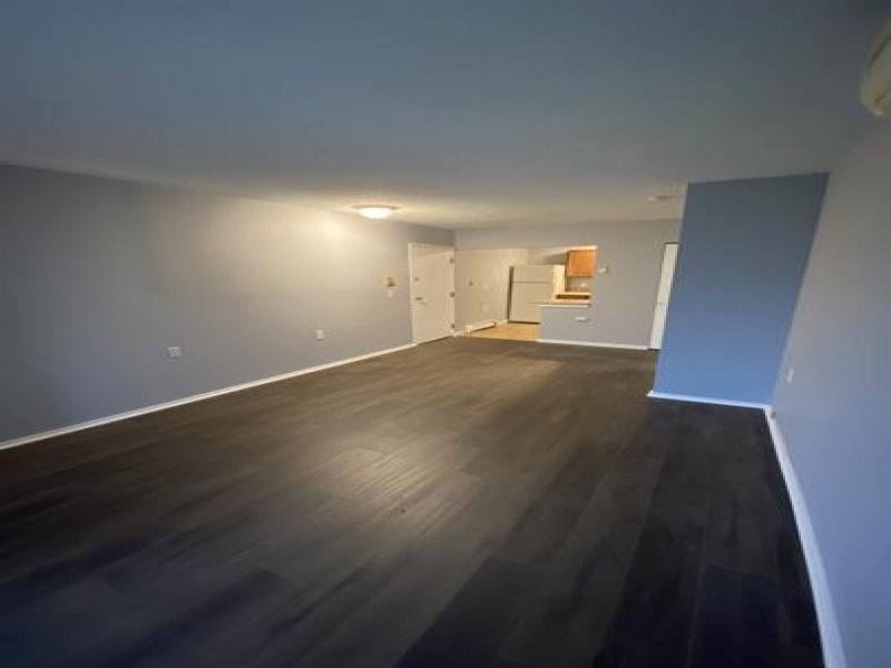 204 2nd Street, Yale, Michigan 48097, 1 Bedroom Bedrooms, ,1 BathroomBathrooms,Apartment,204-1,204 2nd Street,2326