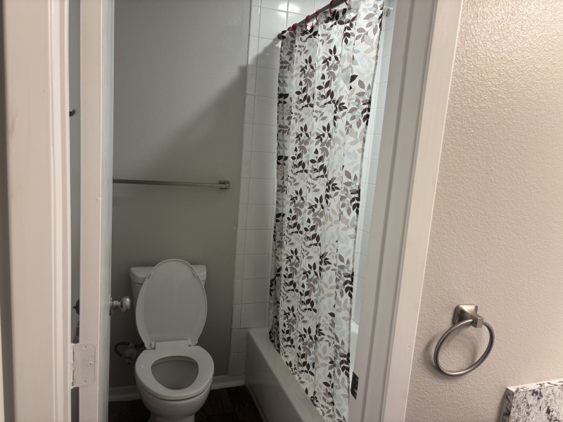 1 Courtney Place, Big Spring, Texas 79720, 2 Bedrooms Bedrooms, ,2.5 BathroomsBathrooms,Apartment,302,1 Courtney Place,2327
