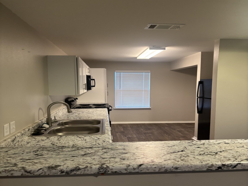 1 Courtney Place, Big Spring, Texas 79720, 1 Bedroom Bedrooms, ,1 BathroomBathrooms,Apartment,802,1 Courtney Place,2352