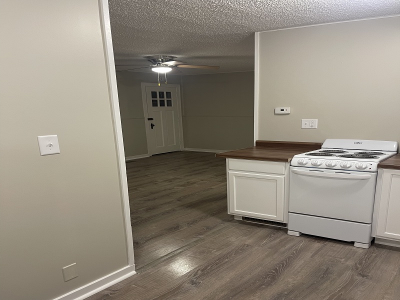 2558 Black River St., Deckerville, Michigan 48427, 1 Bedroom Bedrooms, ,1 BathroomBathrooms,Apartment,2558 Black River St. ,2364