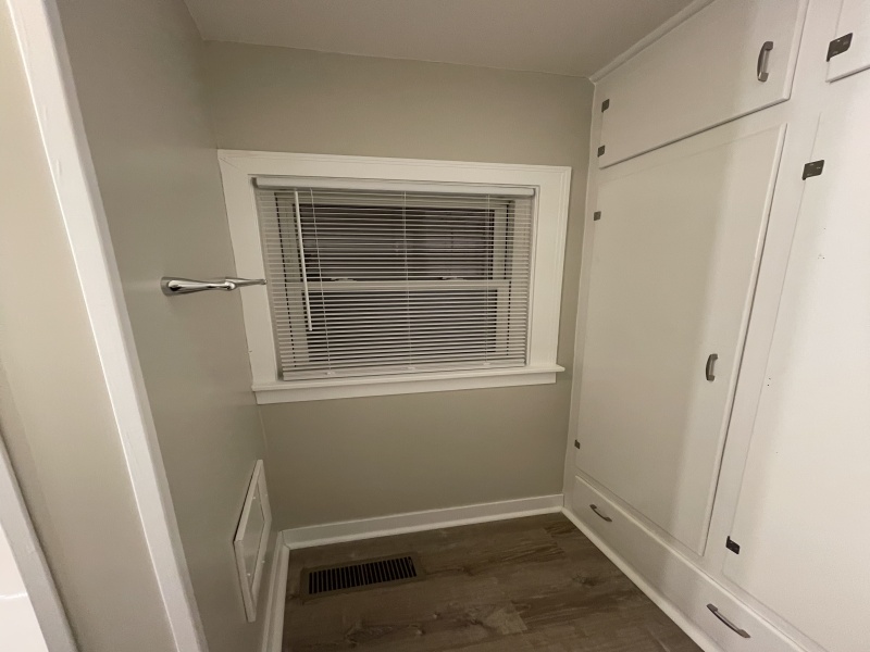 2558 Black River St., Deckerville, Michigan 48427, 1 Bedroom Bedrooms, ,1 BathroomBathrooms,Apartment,2558 Black River St. ,2364