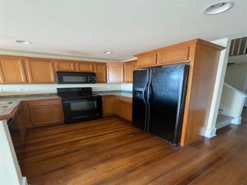 231 Huron Avenue #F, 3rd Floor NW 231F, Port Huron, Michigan 48060, 1 Bedroom Bedrooms, ,1 BathroomBathrooms,Apartment,231-F,231 Huron Avenue #F, 3rd Floor NW 231F,2372