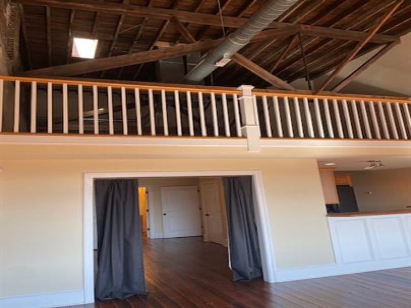 231 Huron Avenue #F, 3rd Floor NW 231F, Port Huron, Michigan 48060, 1 Bedroom Bedrooms, ,1 BathroomBathrooms,Apartment,231-F,231 Huron Avenue #F, 3rd Floor NW 231F,2372