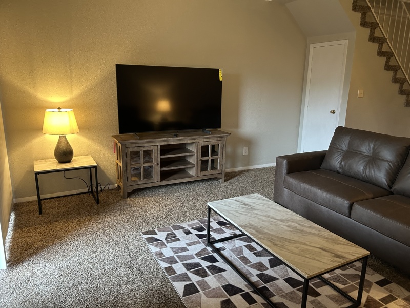 1 Courtney Place, Big Spring, Texas 79720, 2 Bedrooms Bedrooms, ,2 BathroomsBathrooms,Apartment,111,1 Courtney Place,2374