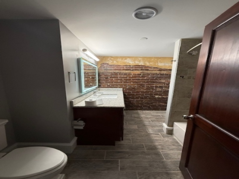 208 Huron Avenue, Port Huron, Michigan 48060, 2 Bedrooms Bedrooms, ,2 BathroomsBathrooms,Apartment,309,208 Huron Avenue,2379