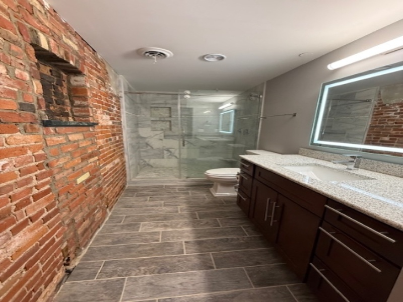 208 Huron Avenue, Port Huron, Michigan 48060, 2 Bedrooms Bedrooms, ,2 BathroomsBathrooms,Apartment,309,208 Huron Avenue,2379