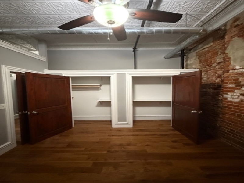 208 Huron Avenue, Port Huron, Michigan 48060, 2 Bedrooms Bedrooms, ,2 BathroomsBathrooms,Apartment,309,208 Huron Avenue,2379