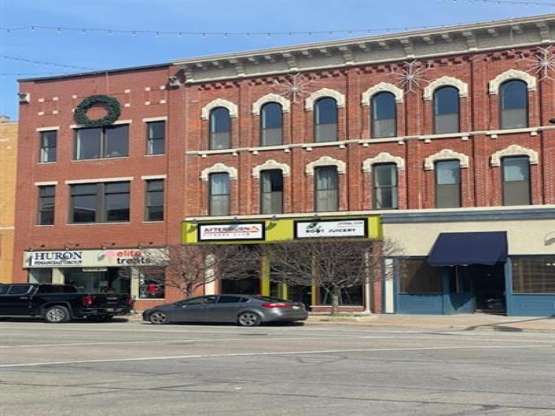 208 Huron Avenue, Port Huron, Michigan 48060, 2 Bedrooms Bedrooms, ,2 BathroomsBathrooms,Apartment,309,208 Huron Avenue,2379