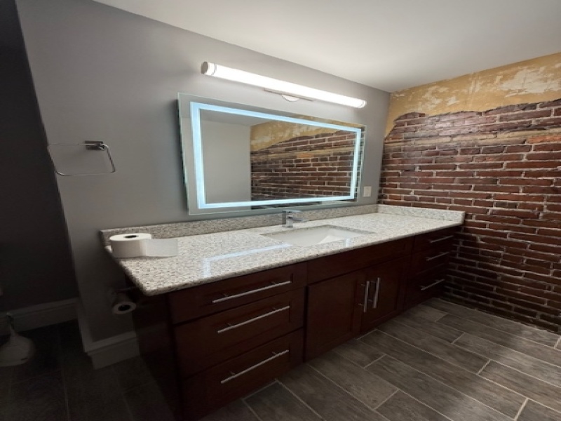 208 Huron Avenue, Port Huron, Michigan 48060, 2 Bedrooms Bedrooms, ,2 BathroomsBathrooms,Apartment,309,208 Huron Avenue,2379