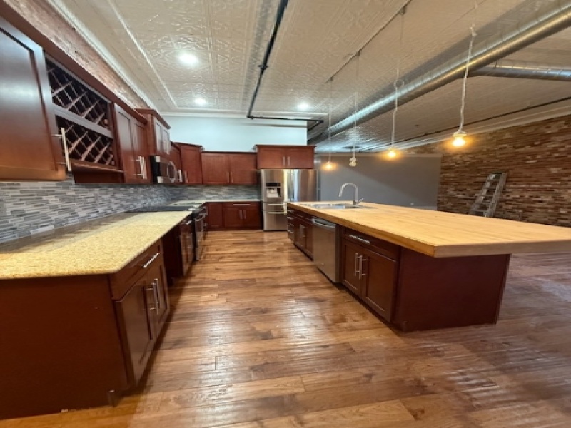 208 Huron Avenue, Port Huron, Michigan 48060, 2 Bedrooms Bedrooms, ,2 BathroomsBathrooms,Apartment,309,208 Huron Avenue,2379