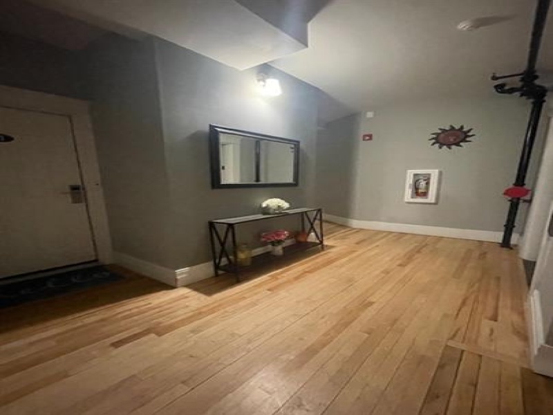 208 Huron Avenue, Port Huron, Michigan 48060, 2 Bedrooms Bedrooms, ,2 BathroomsBathrooms,Apartment,309,208 Huron Avenue,2379