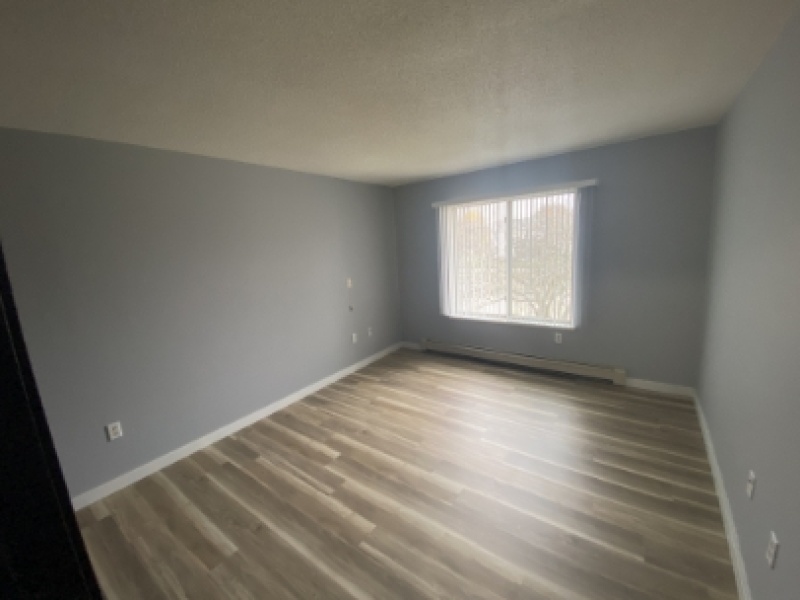230 S Main, Marine City, Michigan 48039, 1 Bedroom Bedrooms, ,1 BathroomBathrooms,Apartment,M5,230 S Main,2382