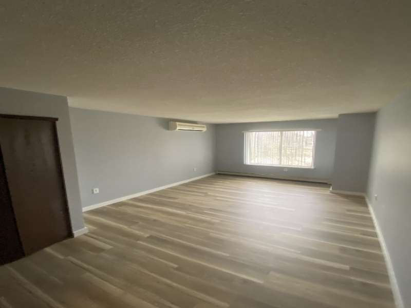 230 S Main, Marine City, Michigan 48039, 1 Bedroom Bedrooms, ,1 BathroomBathrooms,Apartment,M5,230 S Main,2382