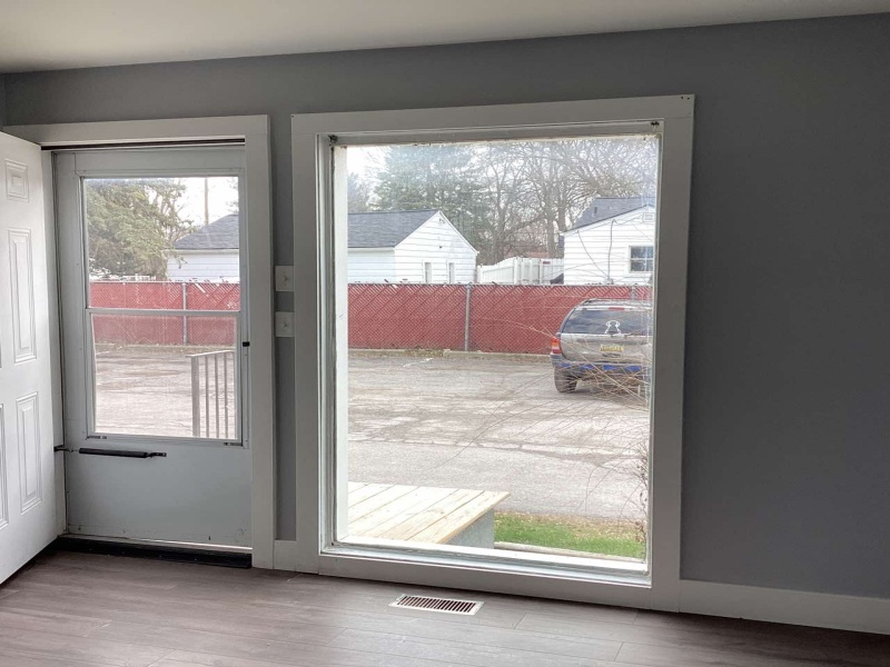 Meadowdale St, Clinton Twp, Michigan 48038, 2 Bedrooms Bedrooms, ,1 BathroomBathrooms,Apartment,38446,Meadowdale St,2384