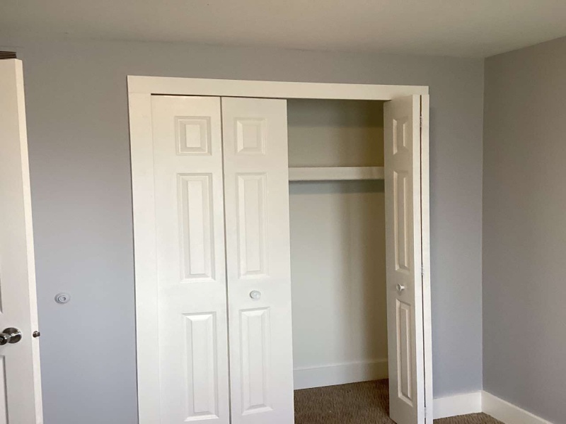 Meadowdale St, Clinton Twp, Michigan 48038, 2 Bedrooms Bedrooms, ,1 BathroomBathrooms,Apartment,38446,Meadowdale St,2384