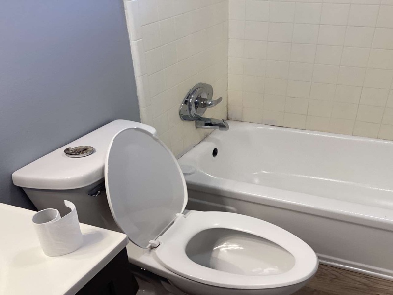 Meadowdale St, Clinton Twp, Michigan 48038, 2 Bedrooms Bedrooms, ,1 BathroomBathrooms,Apartment,38446,Meadowdale St,2384