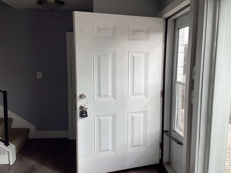 Meadowdale St, Clinton Twp, Michigan 48038, 2 Bedrooms Bedrooms, ,1 BathroomBathrooms,Apartment,38446,Meadowdale St,2384