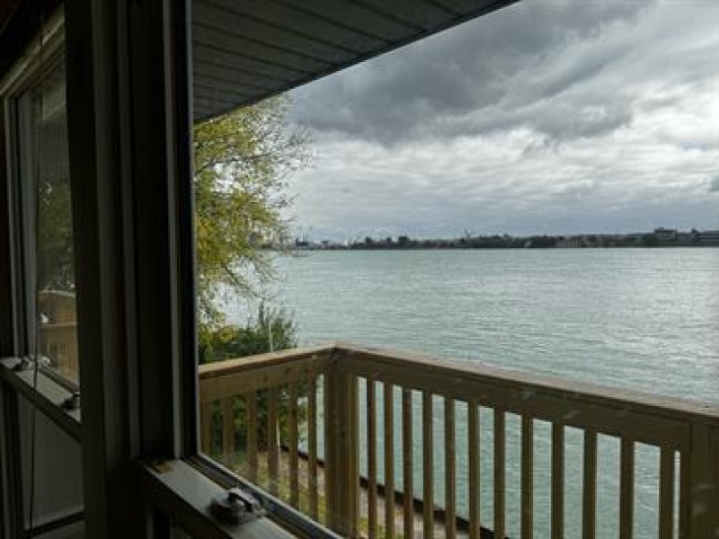 3394 Military Street, Port Huron, Michigan 48060, 1 Bedroom Bedrooms, ,1 BathroomBathrooms,Apartment,4,3394 Military Street,2387