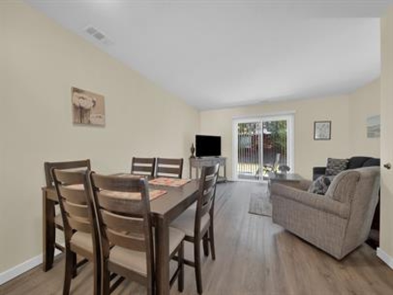 3840 Vale Drive, Traverse City, Michigan 49686, 2 Bedrooms Bedrooms, ,1.5 BathroomsBathrooms,Apartment,3840 ,3840 Vale Drive,2399