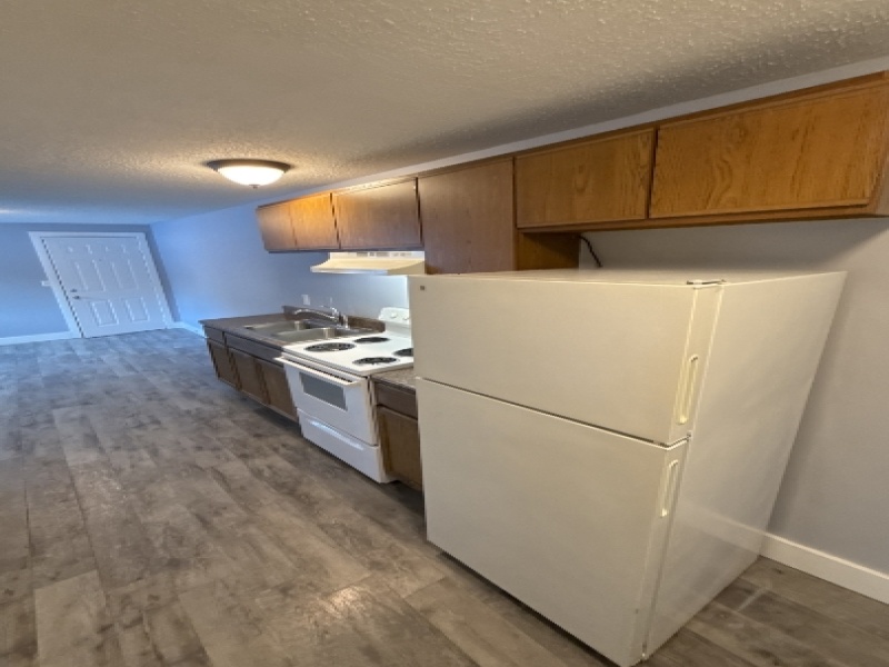 5586 Lapeer Road, Kimball, Michigan 48074, 1 Bedroom Bedrooms, ,1 BathroomBathrooms,Apartment,C-10,5586 Lapeer Road,2401