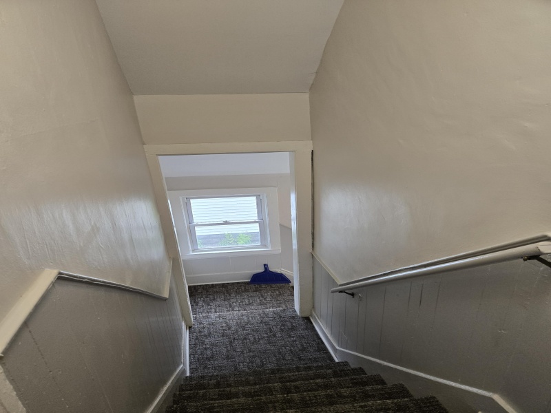 1037 Minnie St., Port Huron, Michigan 48060, 2 Bedrooms Bedrooms, ,1 BathroomBathrooms,Apartment,1037 Minnie St.,2414