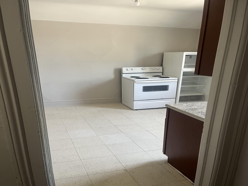 942 wall st, Port huron, Michigan 48060, 1 Bedroom Bedrooms, ,1 BathroomBathrooms,Duplex,Wall st,942 wall st ,2,2427