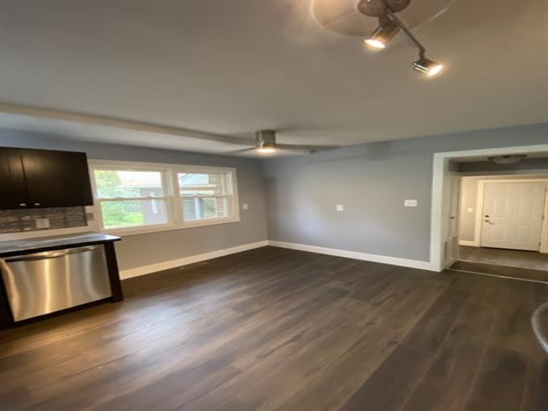 244 North Ridge Street, Port Sanilac, Michigan 48469, 3 Bedrooms Bedrooms, ,2 BathroomsBathrooms,Apartment,1,244 North Ridge Street,2430