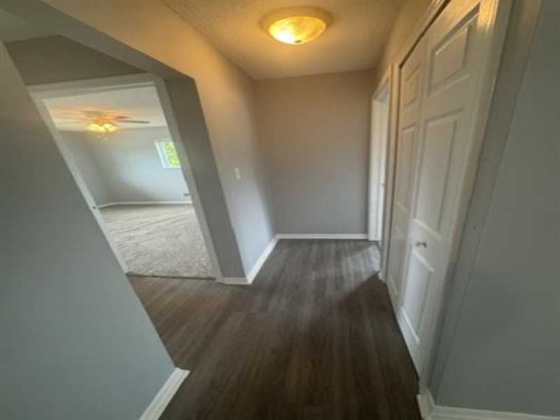 515-541 E St. Clair Street, Marine City, Michigan 48039, 2 Bedrooms Bedrooms, ,1 BathroomBathrooms,Apartment,537,515-541 E St. Clair Street,2431