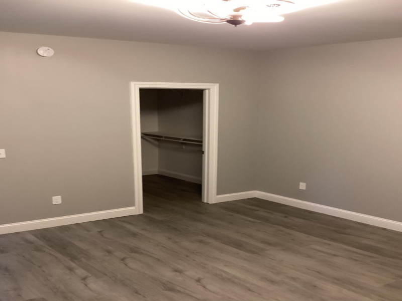 318 Grand River Avenue, Port Huron, Michigan 48060, 2 Bedrooms Bedrooms, ,2 BathroomsBathrooms,Apartment,205,318 Grand River Avenue,2442