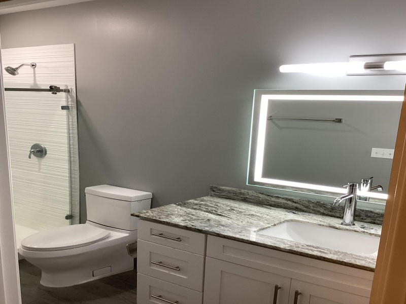 318 Grand River Avenue, Port Huron, Michigan 48060, 2 Bedrooms Bedrooms, ,2 BathroomsBathrooms,Apartment,205,318 Grand River Avenue,2442