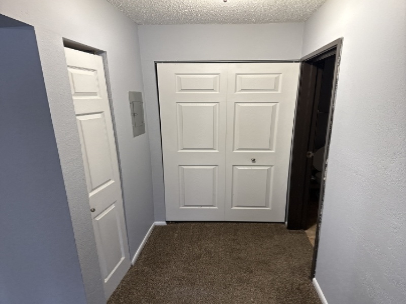 205 2nd Street #7, Yale, Michigan 48097, 1 Bedroom Bedrooms, ,1 BathroomBathrooms,Apartment,205-7,205 2nd Street #7,2462