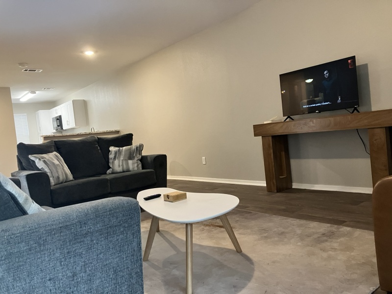 1 Courtney Place, Big Spring, Texas 79720, 2 Bedrooms Bedrooms, ,2.5 BathroomsBathrooms,Apartment,408,1 Courtney Place,2463